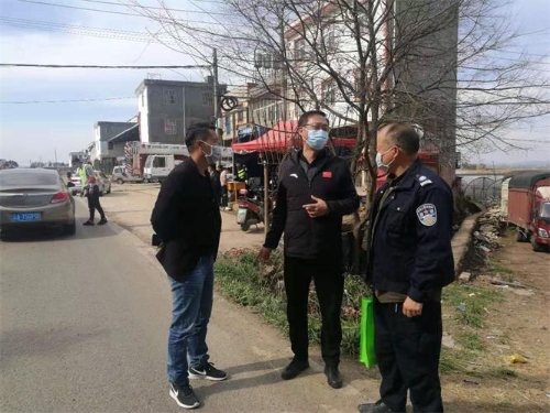 区委常委、政法委书记杨跃东到晋城镇调研指导疫情防控工作 (2)